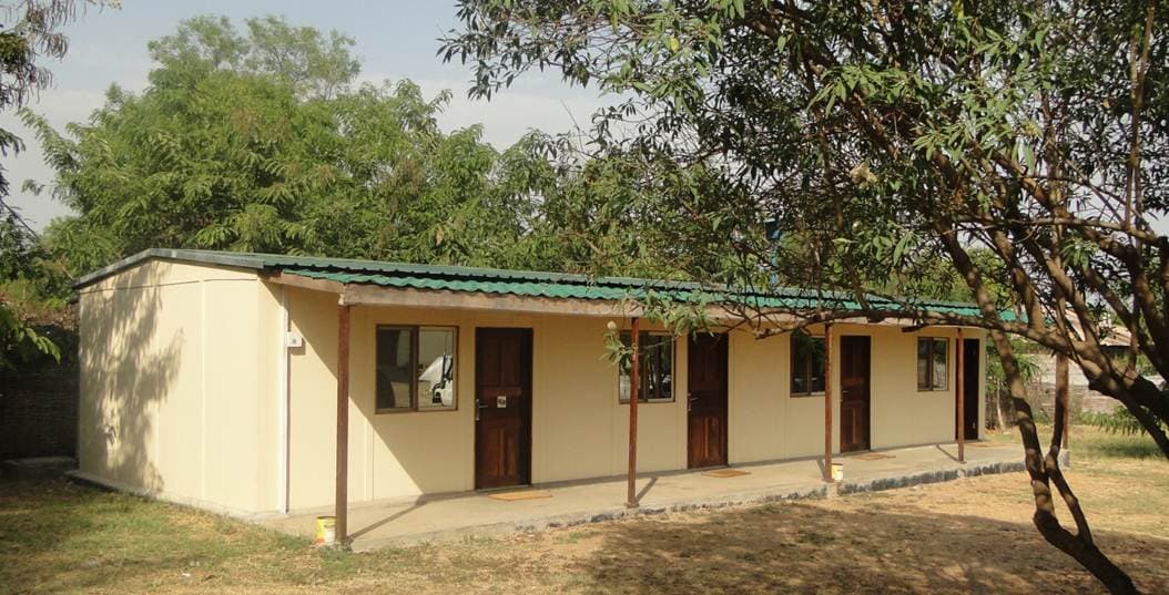 4 room accommodation W/Bathroom Buluk-Juba