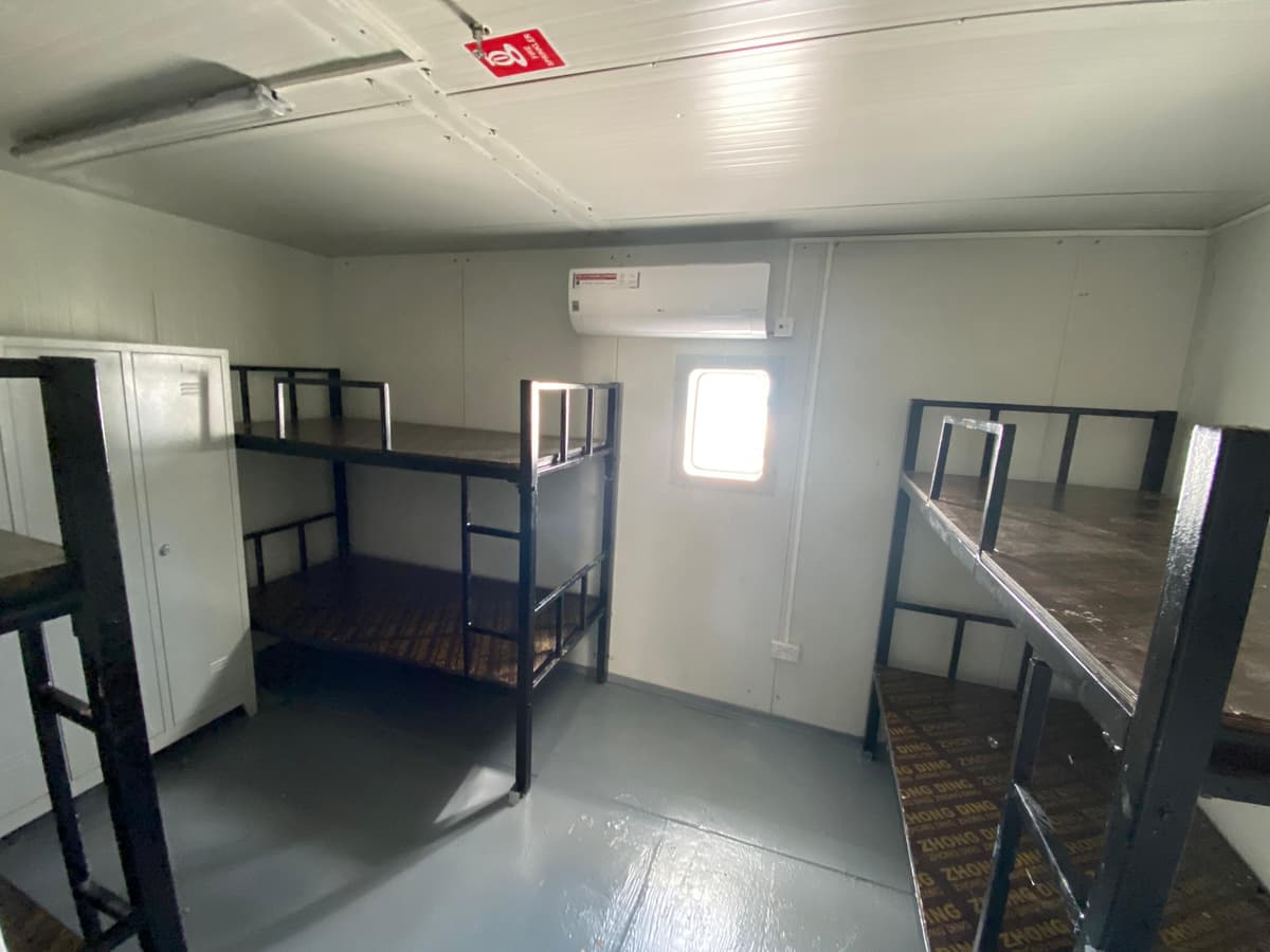 Barge Accommodation photo 13