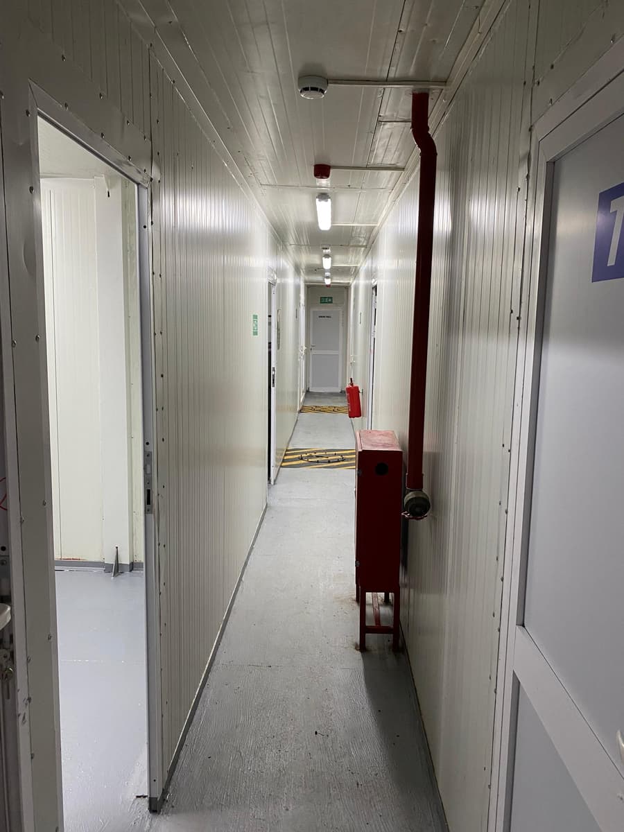 Barge Accommodation photo 17