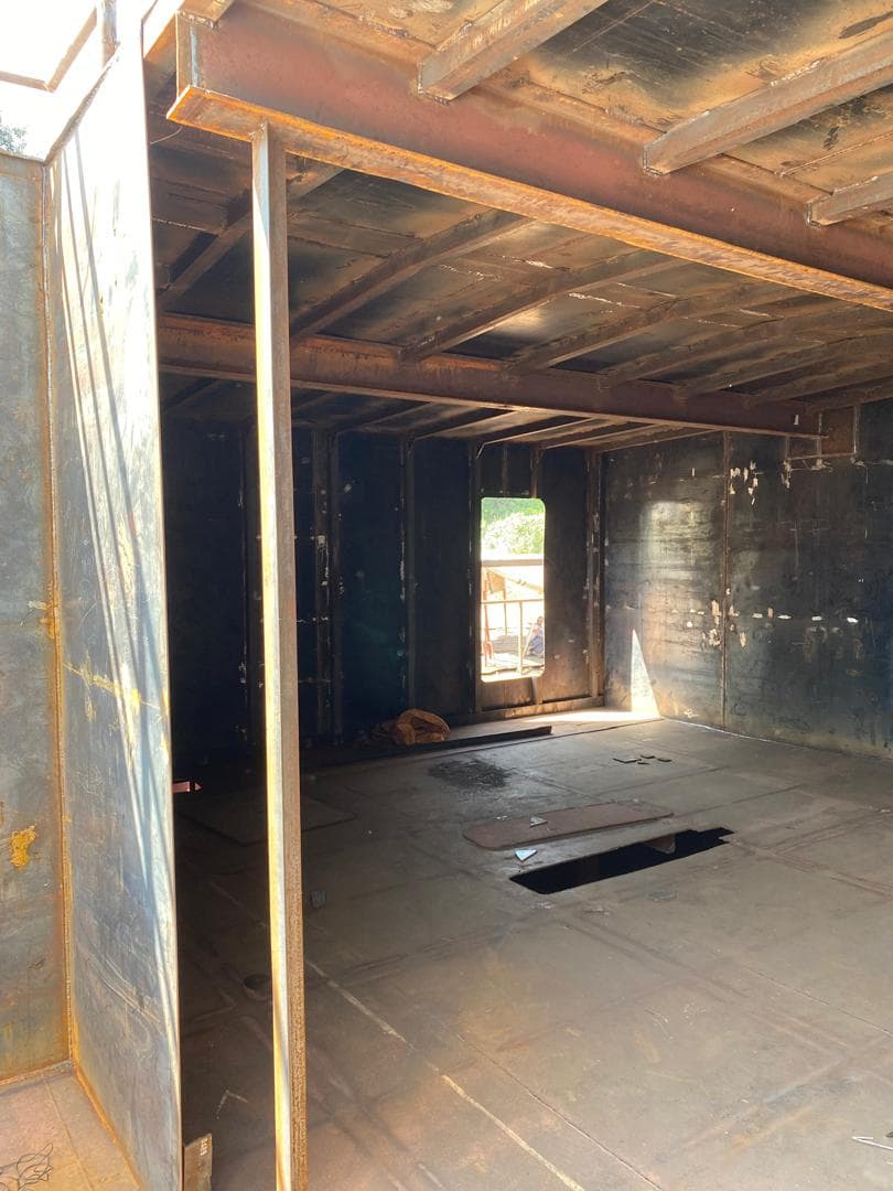 Barge Accommodation photo 8