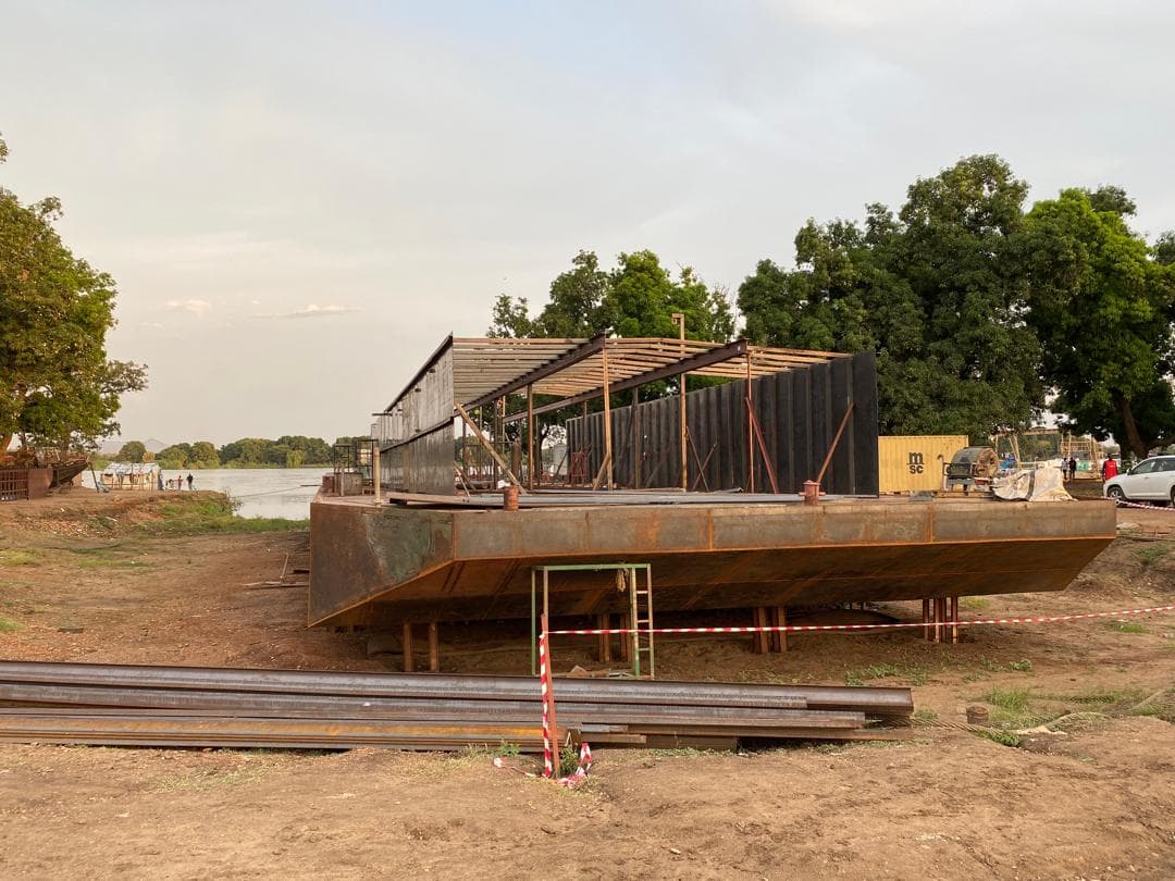 Barge Accommodation photo 9